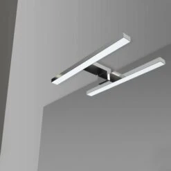 Applique Led Specchio Bagno L. 30 Cm Luce Naturale 4000K In Abs Cromo
