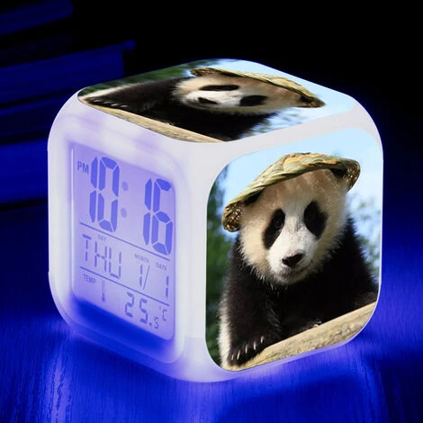 ZOLGINAH Panda LED Sveglia, Sveglia Notturna Per Bambini, Quadrata, Display LCD Illuminato, Panda Design (6) 3 ZOLGINAH Panda LED Sveglia, Sveglia Notturna Per Bambini, Quadrata, Display LCD Illuminato, Panda Design (6)