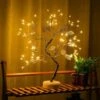 Luce Dell'albero Di Ciliegio In Fiore USB Albero Di Natale LED Ramoscello Luce Bonsai Fai Da Te Lampada Da Scrivania Luce Notturna Decorazione Natalizia Luce Per Camera Da Letto (33 Cm) 2 Luce Dell'albero Di Ciliegio In Fiore USB Albero Di Natale LED Ramoscello Luce Bonsai Fai Da Te Lampada Da Scrivania Luce Notturna Decorazione Natalizia Luce Per Camera Da Letto (33 Cm) -Negozio Di Illuminazione Per La Casa Alla Moda 95861101 1